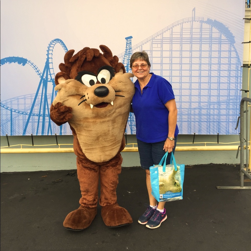 Meet your Posher, Jean